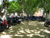 En attente de l'embarquement, le ville de Ile Rousse est envahit