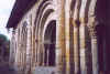 Les restes du cloitre de cette abbaye de Marcilhac
